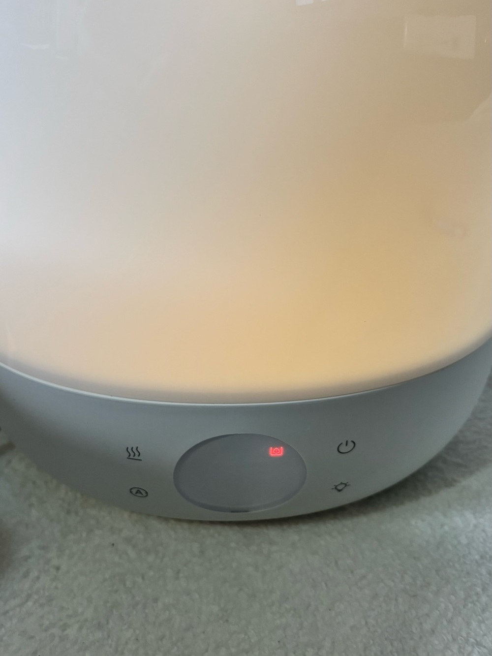 White Ultrasonic Humidifier & Diffuser - Picture 2 of 7
